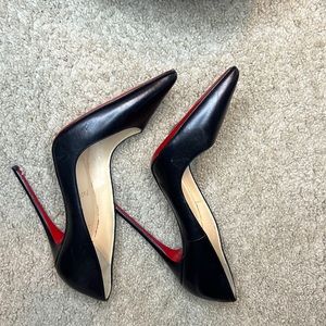 Christian louboutin black , size 39half /8.5 been used but still in a very good